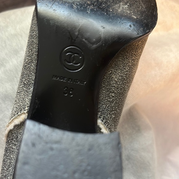 Chanel Interlocking CC Logo Suede Boots - Picture 8 of 11